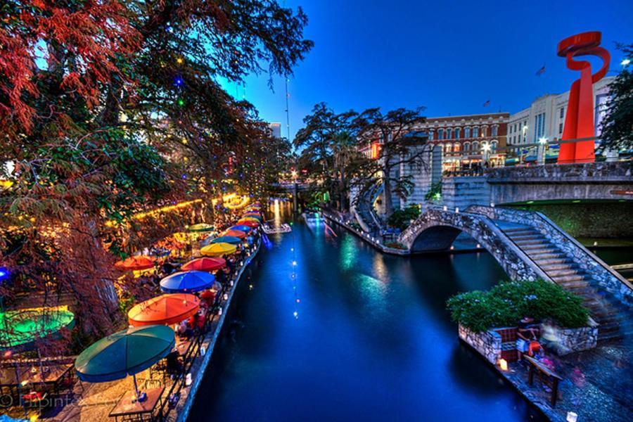 La Villa By The Riverwalk San Antonio Dış mekan fotoğraf